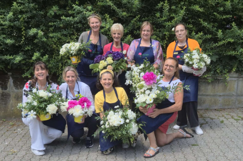 Volontarie Un Sorriso In Più progetto Smile Flowers